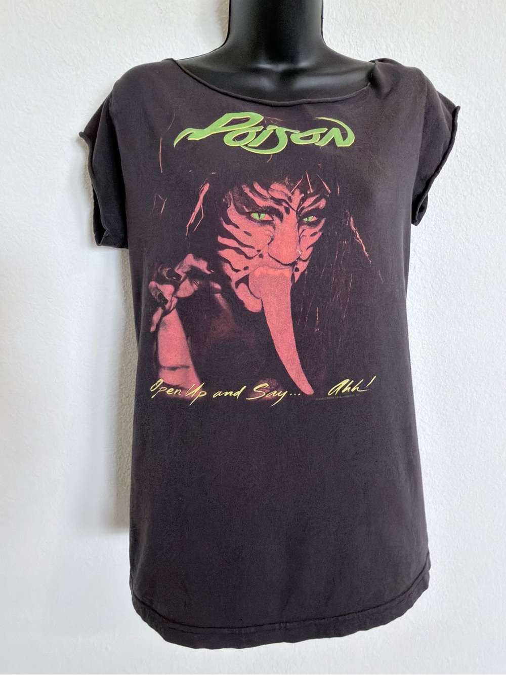 Vintage Poison 1989 Tour Open Up & Say...Ahh! Black Graphic Shirt Custom Cut S/M